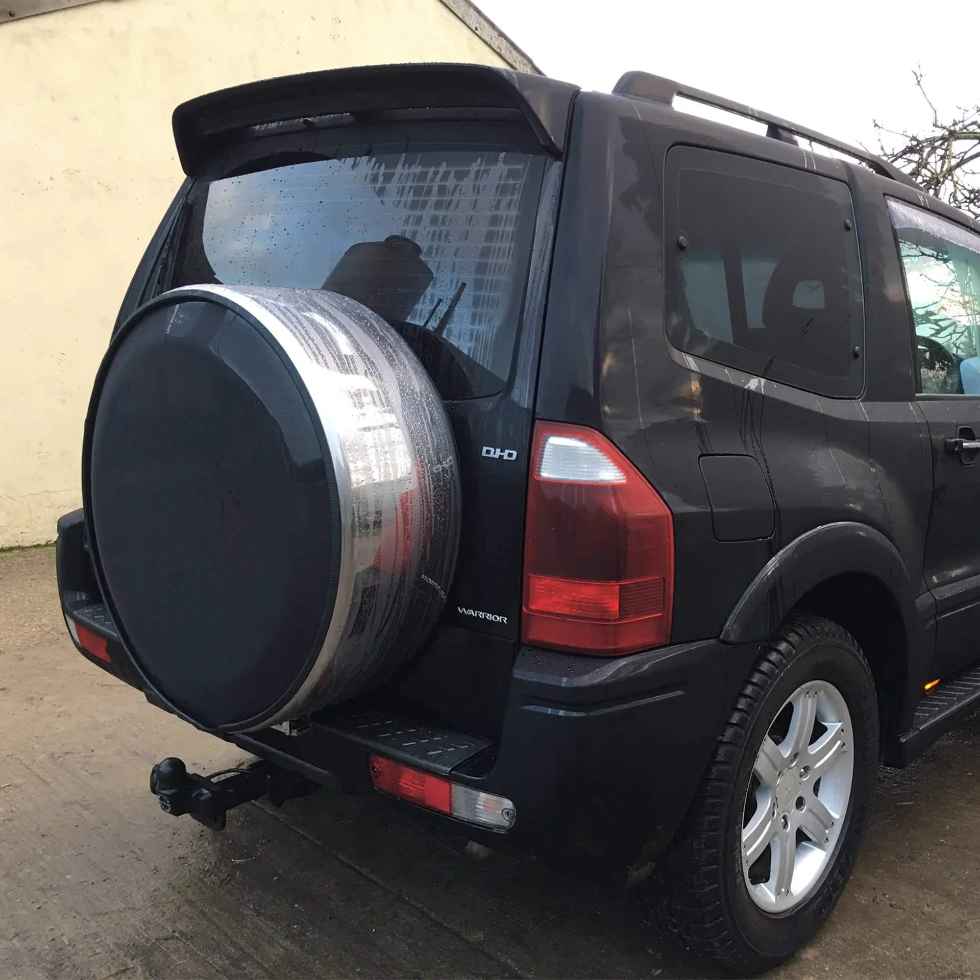 Black & Stainless Steel Wheel Cover