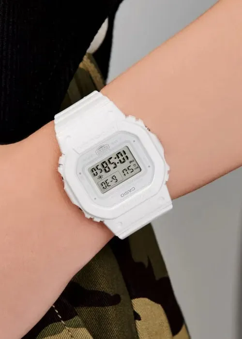 CASIO G-SHOCK WOMEN DIGITAL WHITE RESIN BAND GMDS5600BA-7D