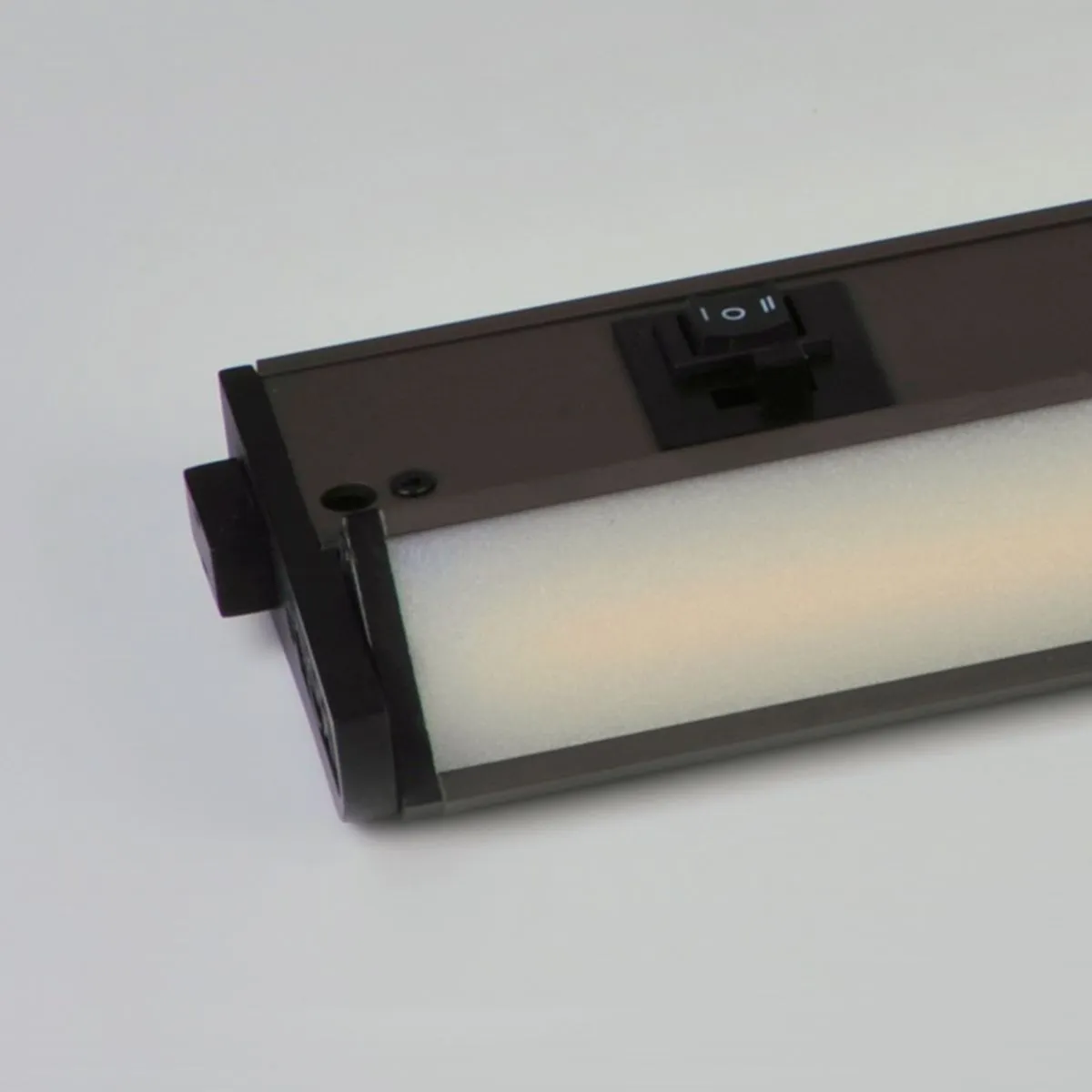 CounterMax 5K 6 Inch LED Under Cabinet Light, 2700K to 5000K, 360 Lumens, 120V, Nickel