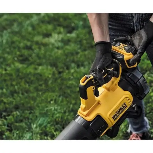 DeWalt 20V MAX* XR‚® Brushless Handheld Blower, (Tool Only)