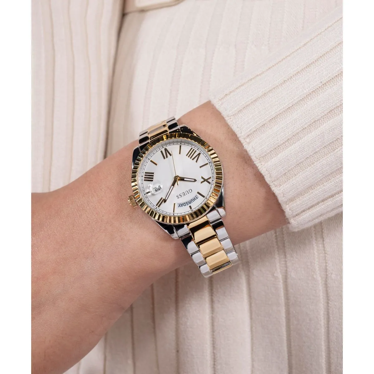 Dress Women Quartz White Dial Analog Recycled Steel Watch GW0308L6