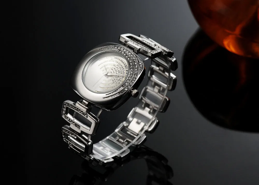 New Luxury Fashion designer Rhinestone wrist watches For Ladies gold Women dress clock silver band Female oem quartz watch