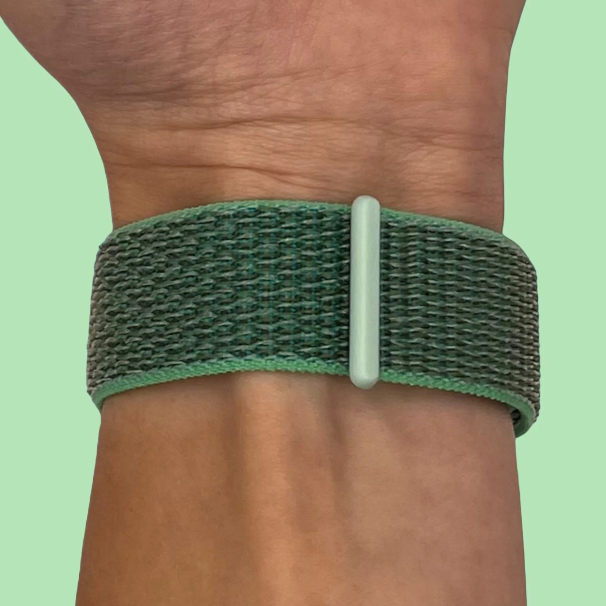 Nylon Sports Loop Watch Straps Compatible with the Fitbit Charge 5