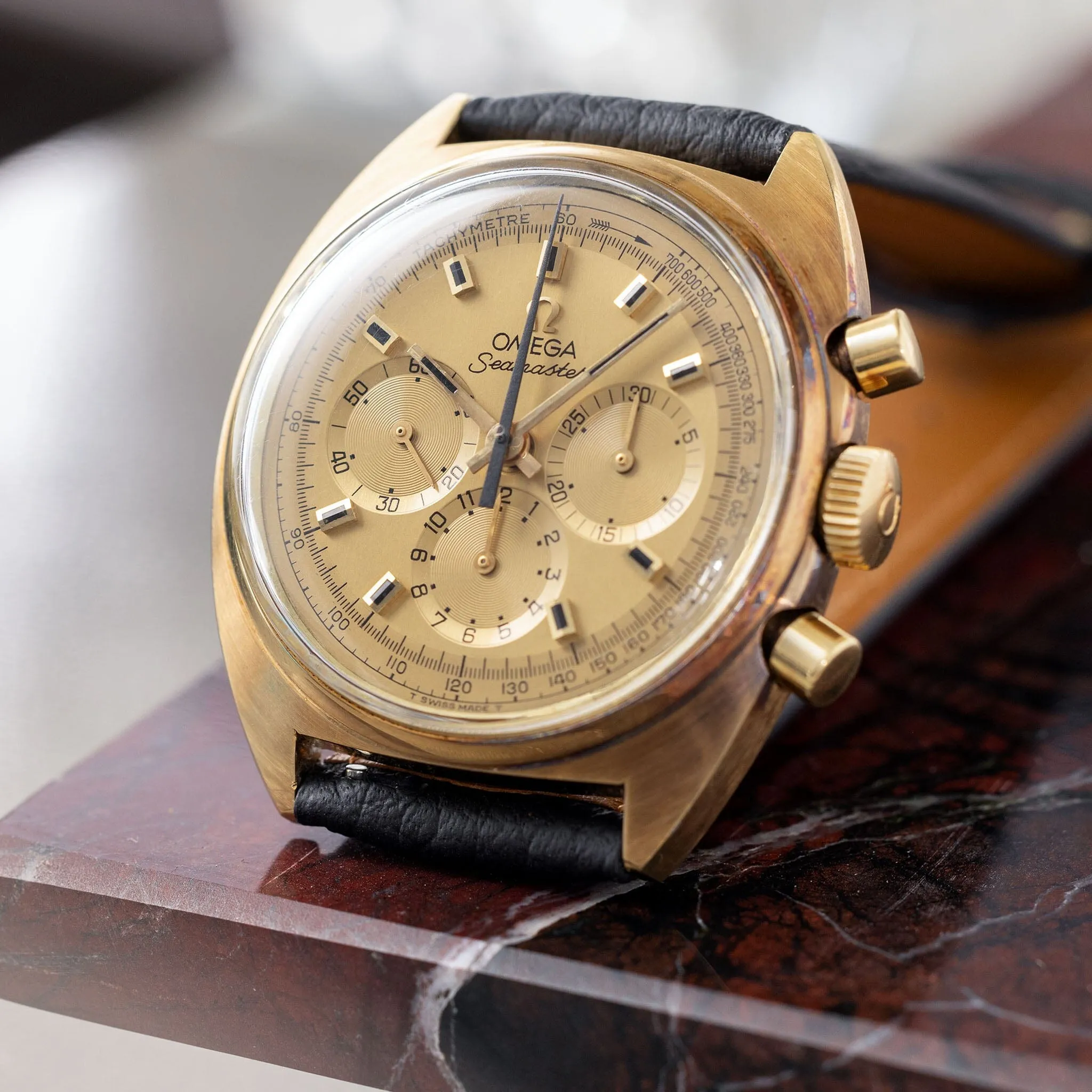 Omega Seamaster Chronograph 145.016 18kt Yellow Gold