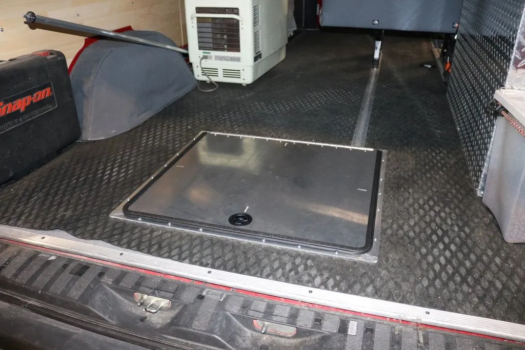 Rear Storage Trunk for Sprinter 2007 